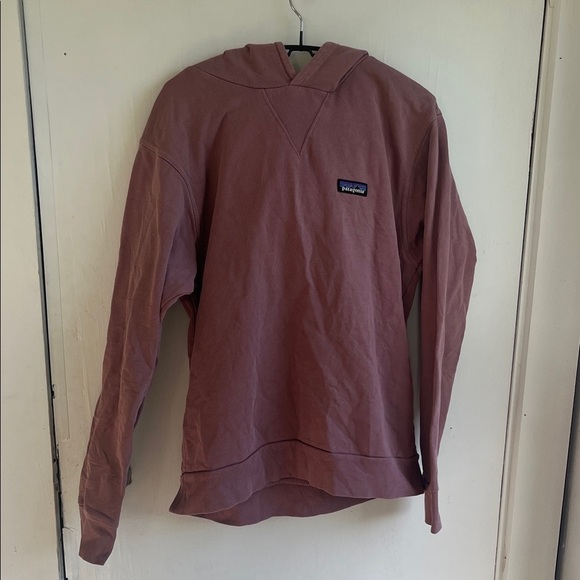 Patagonia  Burgundy Hoodie Sweater Size Small - Picture 1 of 5